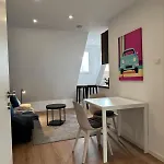 Gemuetliches Wohlfuehl-apartment Am Stadtrand Von Freiburg, Freiburg Im Breisgau شقة