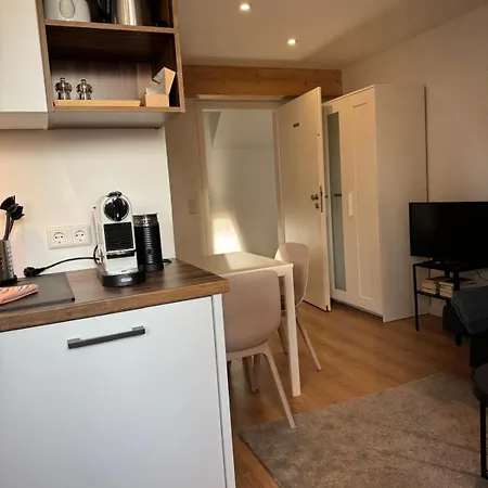 Apartamento Gemuetliches Wohlfuehl-apartment Am Stadtrand Von Freiburg, Freiburg Im Breisgau