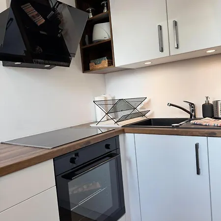 Gemuetliches Wohlfuehl-apartment Am Stadtrand Von Freiburg, Freiburg Im Breisgau * Merzhausen