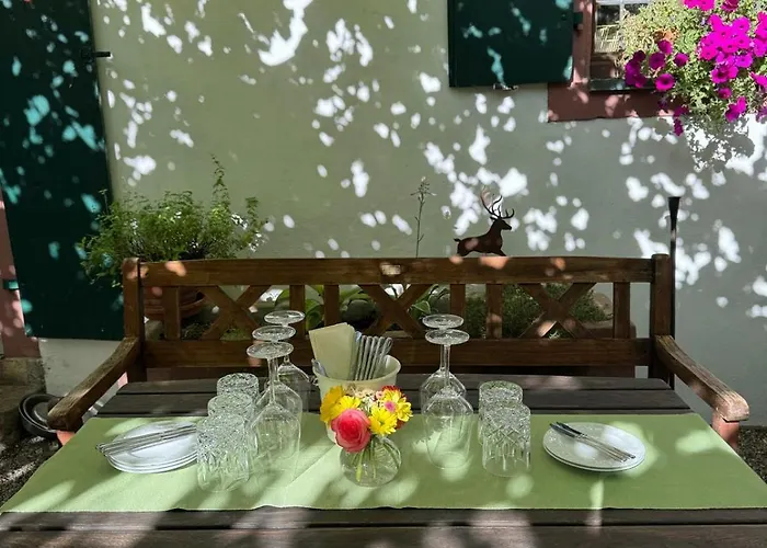 Gemuetliches Wohlfuehl-apartment Am Stadtrand Von Freiburg, Freiburg Im Breisgau * מרזהאוזן